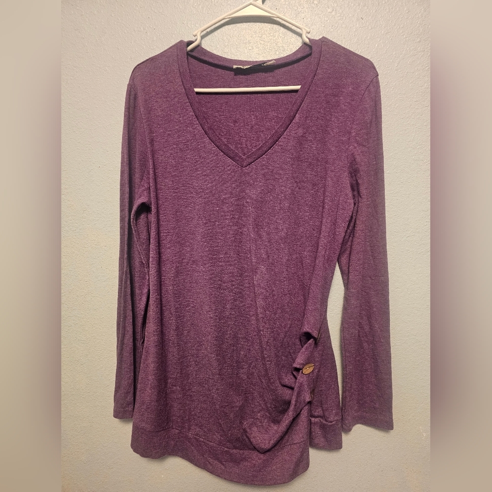 Cute long sleeve top